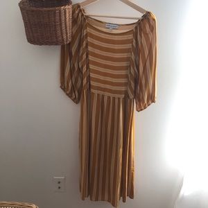 Piper and scoot midi dress.